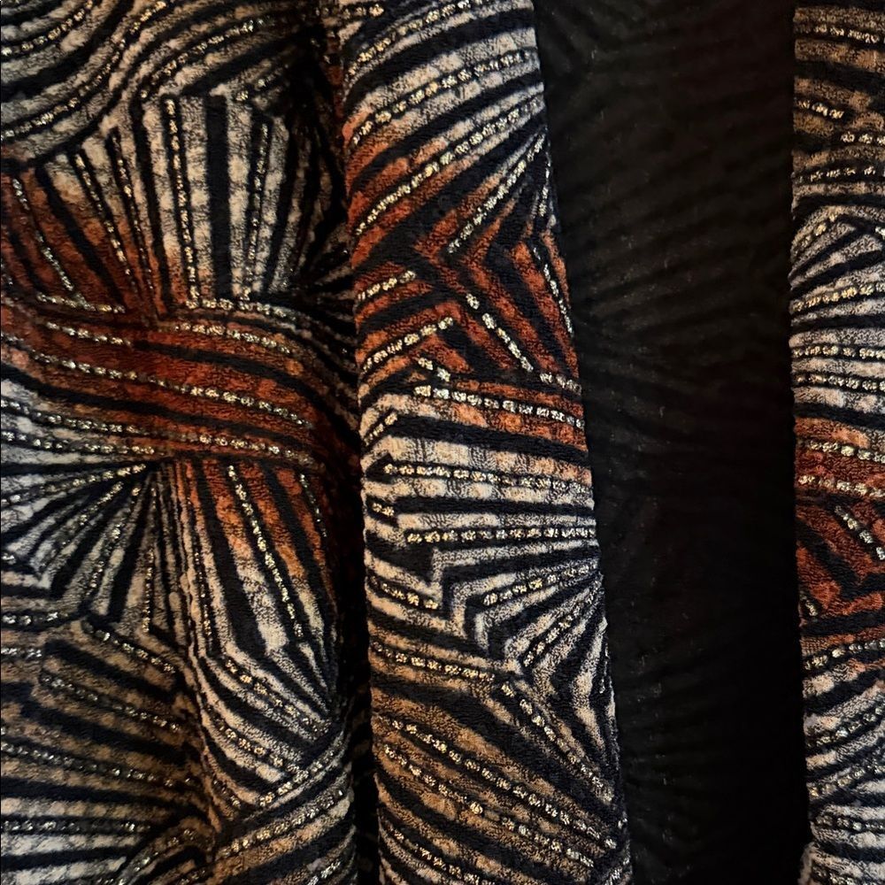 TanJay Multicolor Patterned Cardigan - Picture 2 of 6